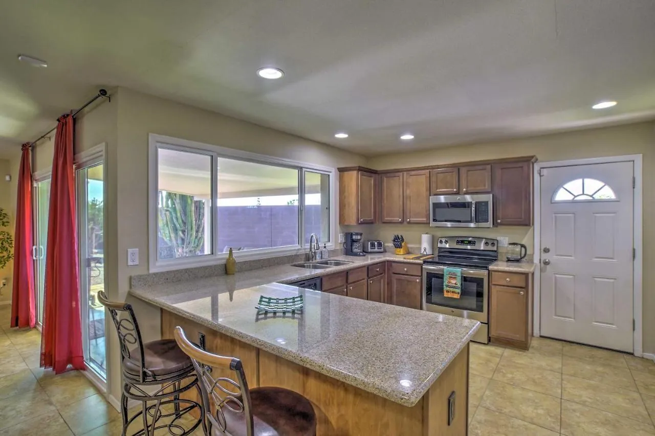 Pet-Friendly Arizona Escape Golf And Hike Nearby! Villa Litchfield Park